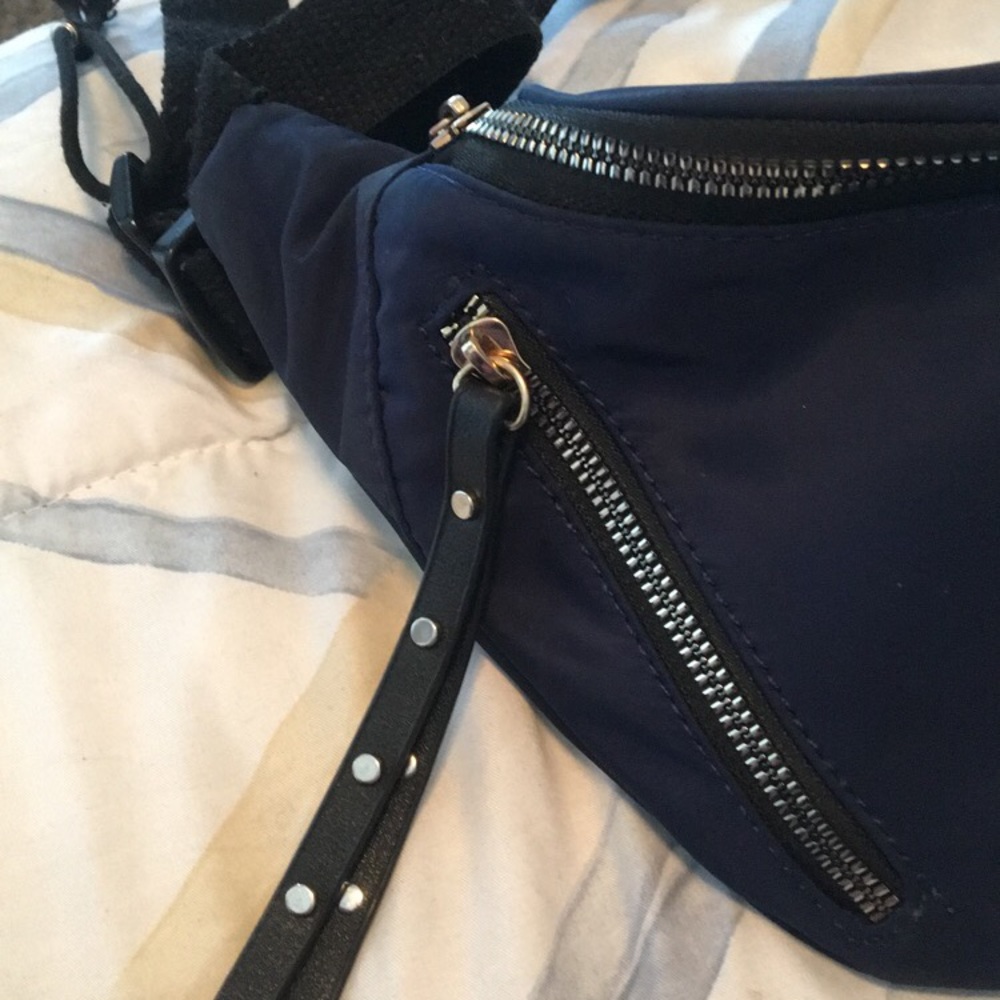 Fannypack